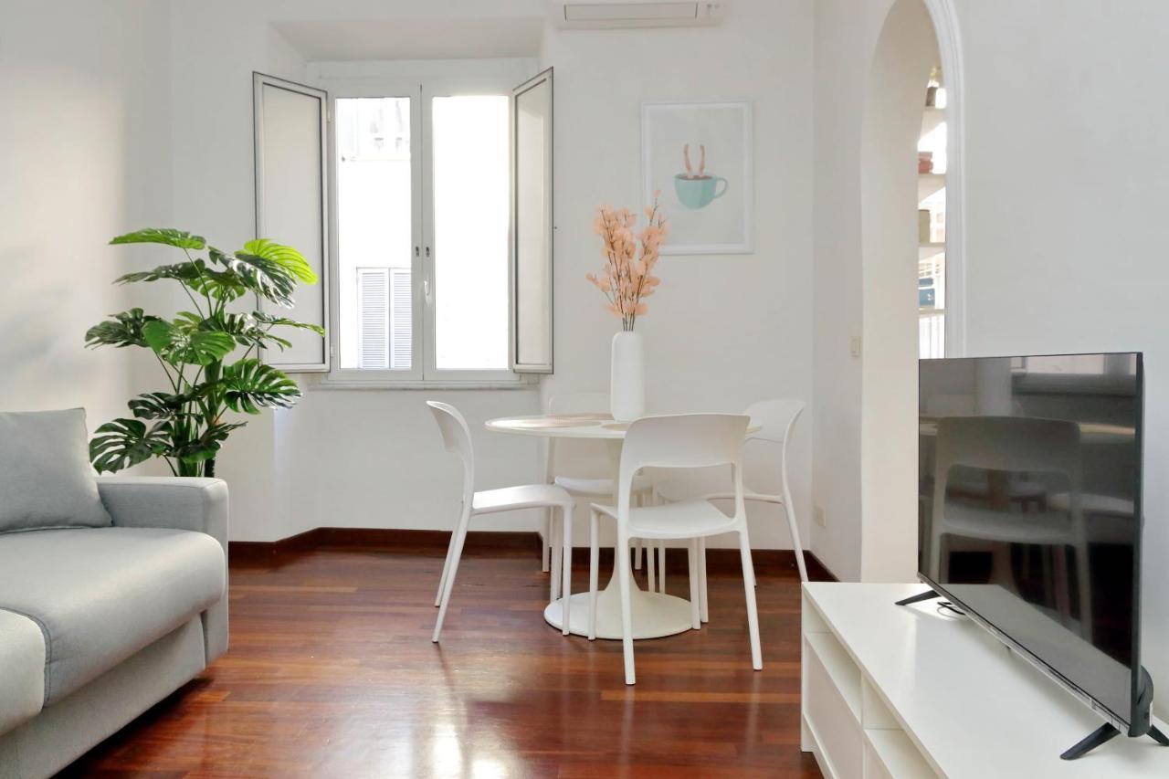 Domus Lou Elegante Appartamento In Trastevere Roma Eksteriør billede