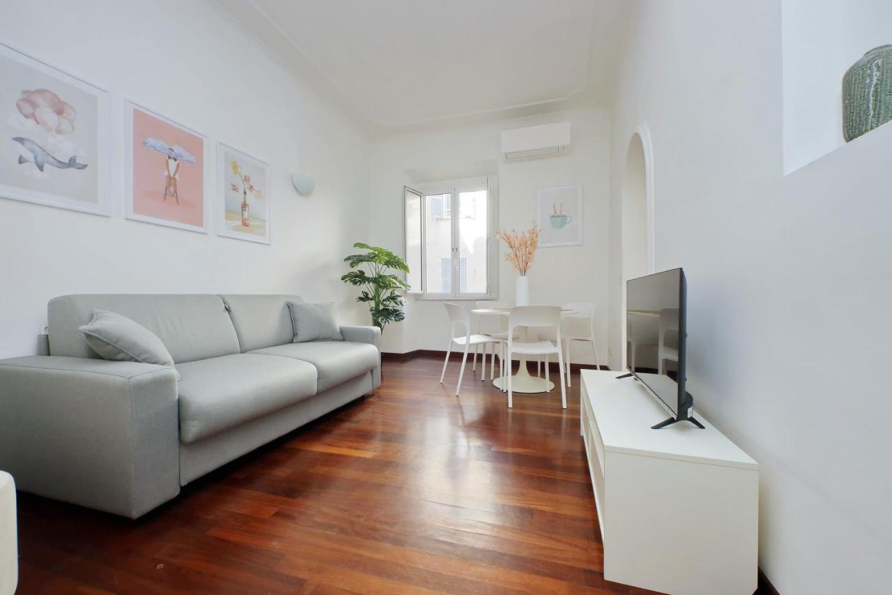 Domus Lou Elegante Appartamento In Trastevere Roma Eksteriør billede